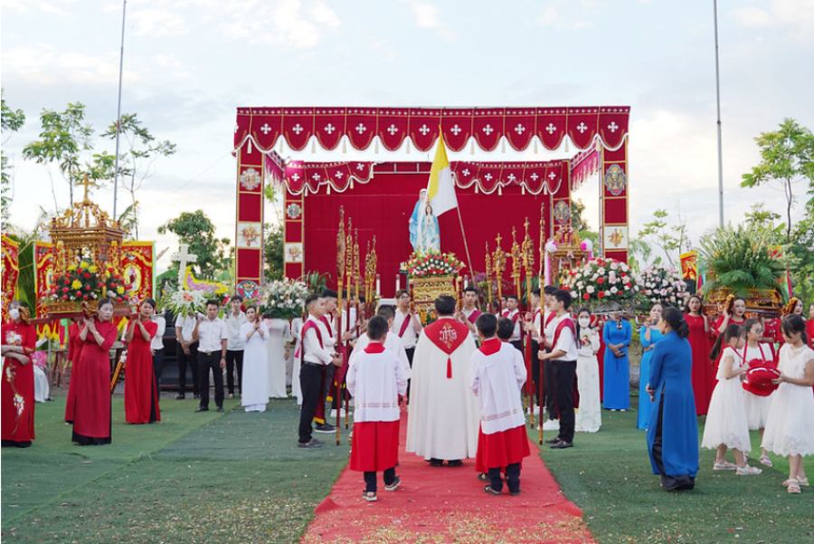 Giáo xứ Đông Lao